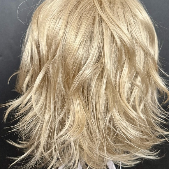 Paula Young NWT Ariana Wig - Blonde #22 - Picture 3 of 5